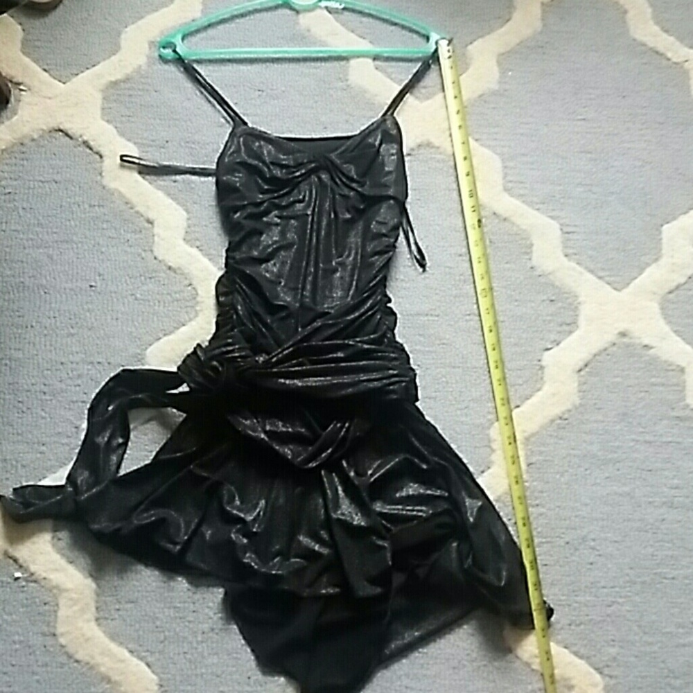 🗽 Bcbg 80s material girl dress